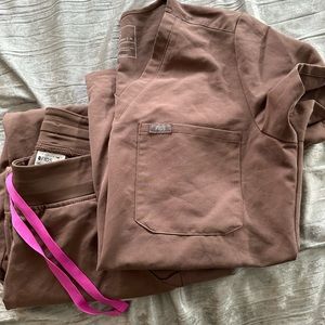 Figs brown scrubs set